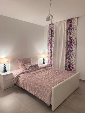 Gästezimmer mit Duschbad und Stellplatz
